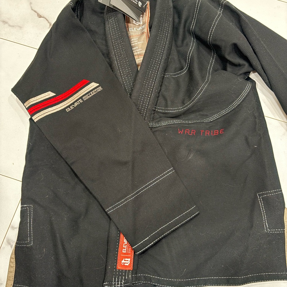 Women’s Wartribe W1 NWT Jacket Elevate Collection